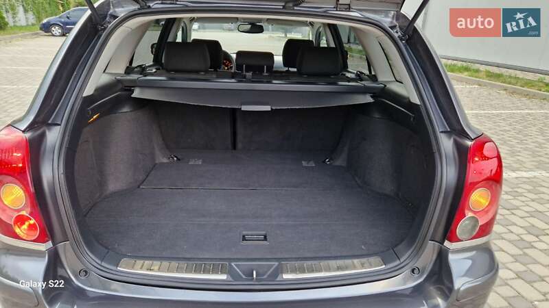 Универсал Toyota Avensis 2006 в Ивано-Франковске