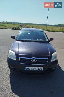Лифтбек Toyota Avensis 2003 в Ковеле