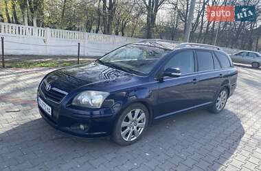 Універсал Toyota Avensis 2007 в Теофіполі