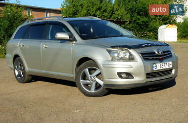 Универсал Toyota Avensis 2006 в Полтаве