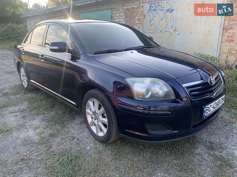 Седан Toyota Avensis 2006 в Терновке