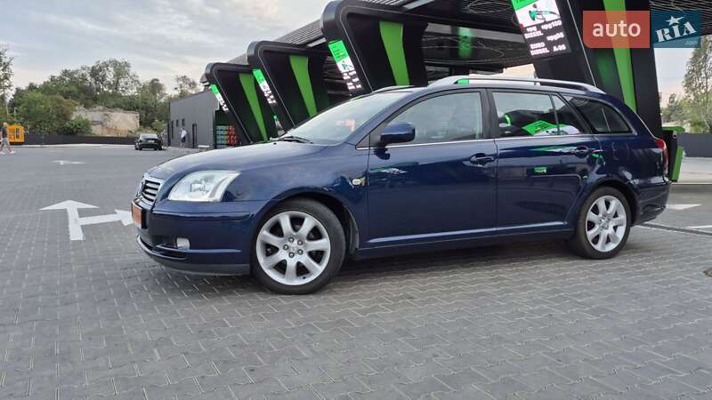 Универсал Toyota Avensis 2003 в Одессе