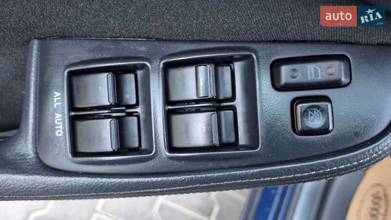 Универсал Toyota Avensis 2003 в Одессе