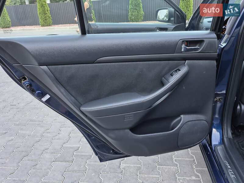 Универсал Toyota Avensis 2003 в Одессе