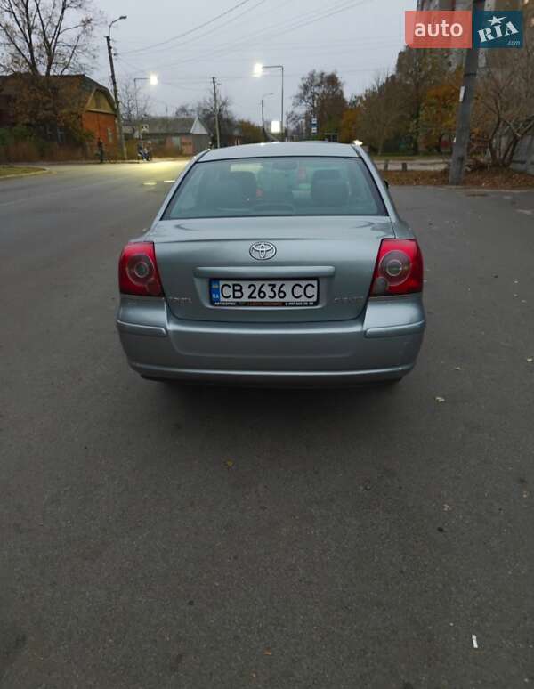 Седан Toyota Avensis 2007 в Чернигове