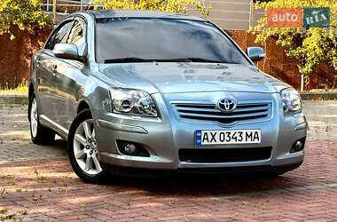 Седан Toyota Avensis 2008 в Харькове