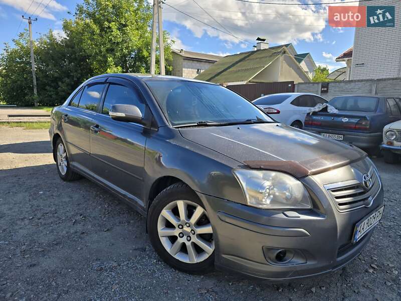 Toyota Avensis 2008