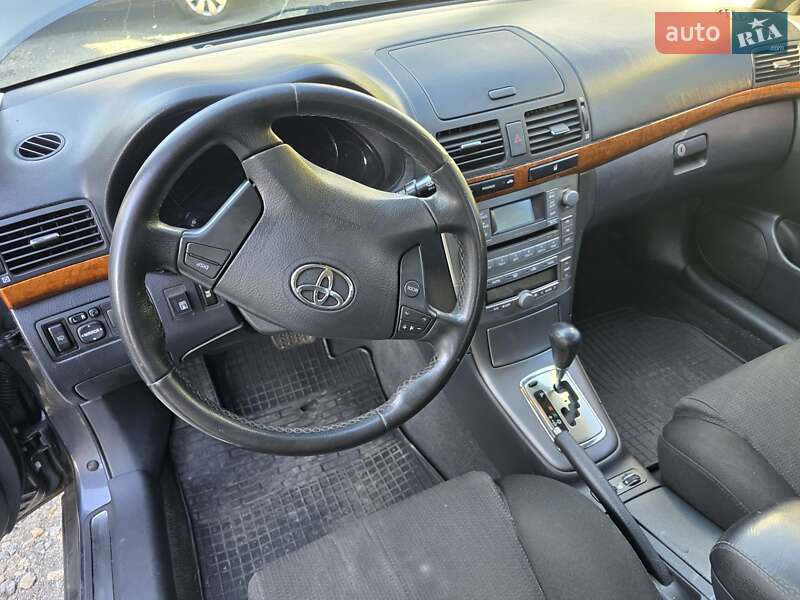 Седан Toyota Avensis 2008 в Боярці