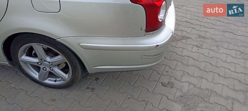 Универсал Toyota Avensis 2006 в Луцке