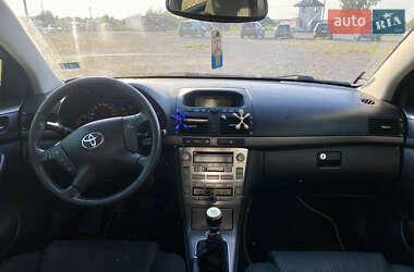Универсал Toyota Avensis 2005 в 