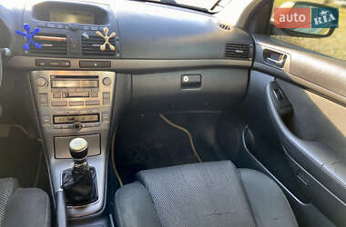 Универсал Toyota Avensis 2005 в 