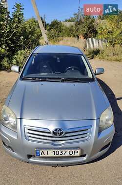Седан Toyota Avensis 2007 в Краматорске