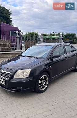 Седан Toyota Avensis 2003 в Снятині