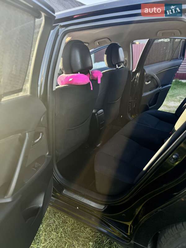 Универсал Toyota Avensis 2009 в Житомире