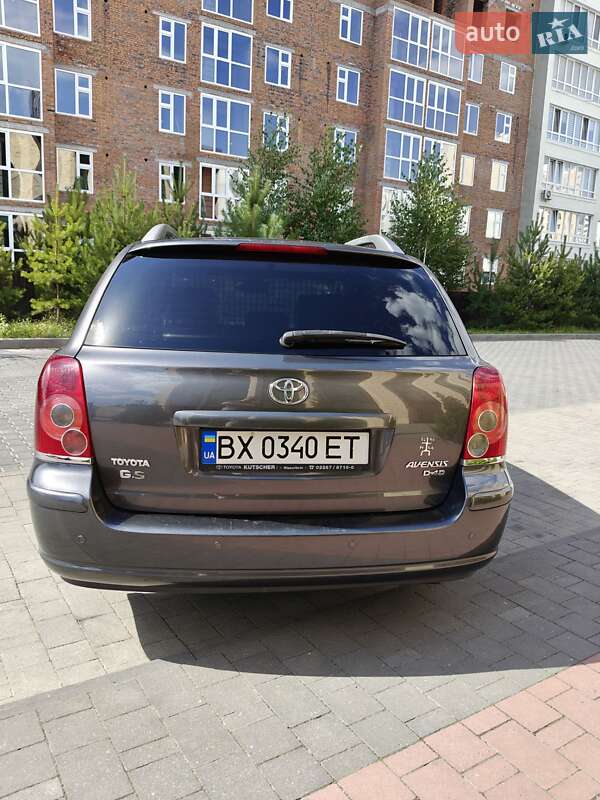 Универсал Toyota Avensis 2007 в Хмельницком