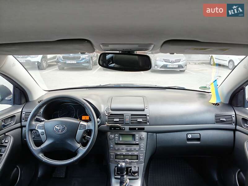 Универсал Toyota Avensis 2007 в Хмельницком
