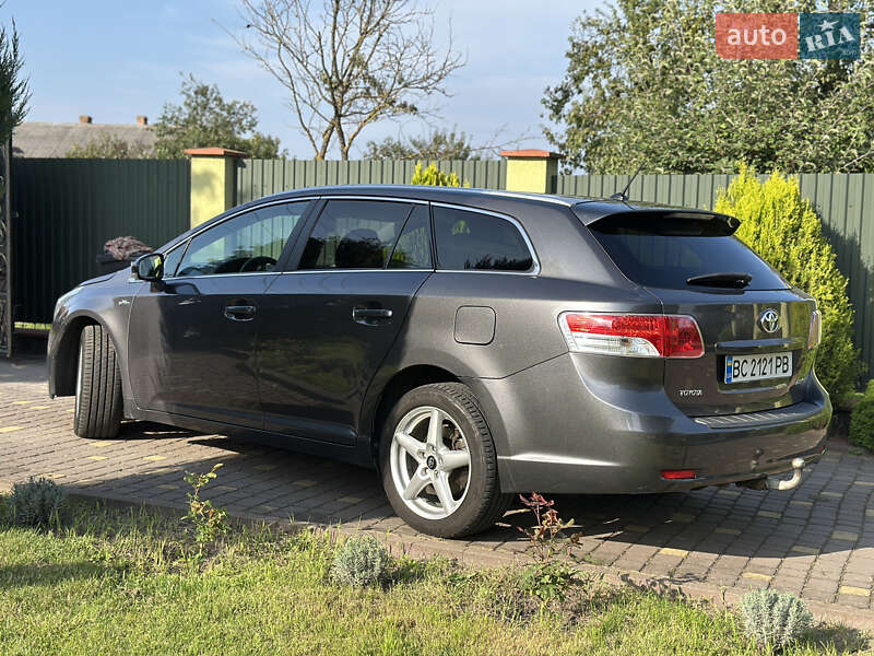 Универсал Toyota Avensis 2010 в Львове фото 4 Универсал Toyota Avensis 2010 в Львове