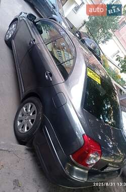 Седан Toyota Avensis 2008 в Полтаве