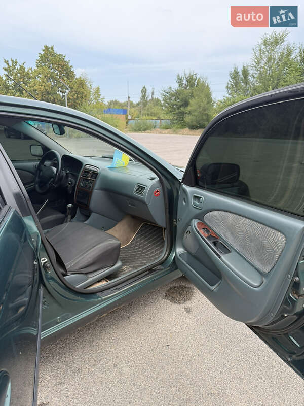 Седан Toyota Avensis 1998 в Днепре фото 9 Седан Toyota Avensis 1998 в Днепре