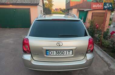 Универсал Toyota Avensis 2006 в Чернигове