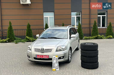 Універсал Toyota Avensis 2007 в Вінниці