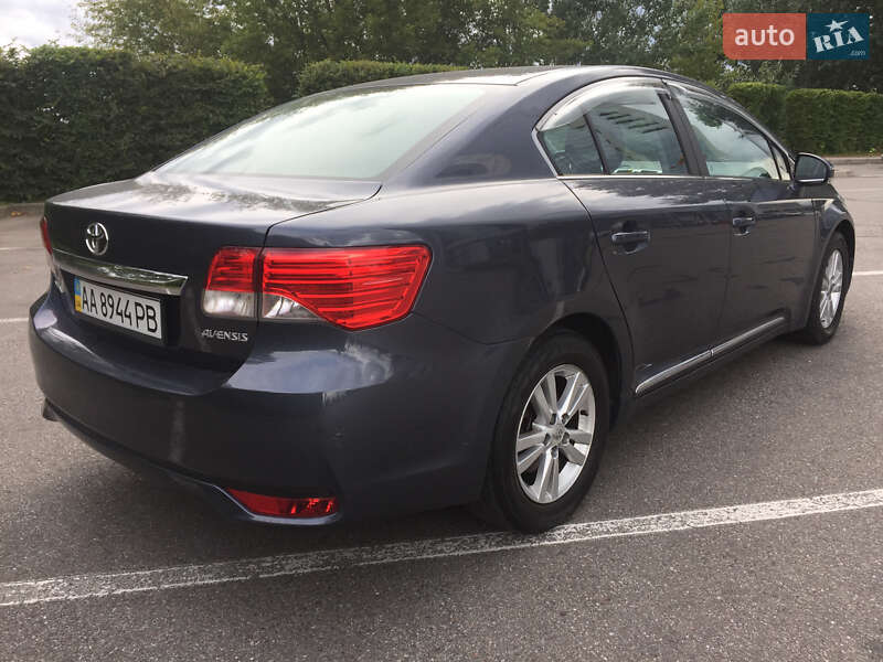 Седан Toyota Avensis 2012 в Киеве фото 6 Седан Toyota Avensis 2012 в Киеве