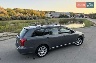 Універсал Toyota Avensis 2003 в Дніпрі