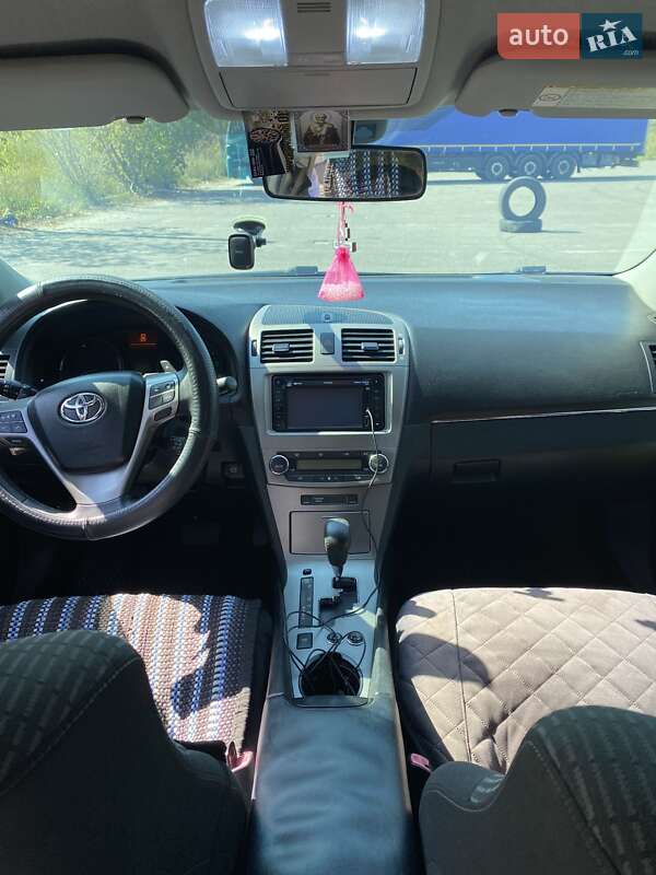 Универсал Toyota Avensis 2010 в Харькове