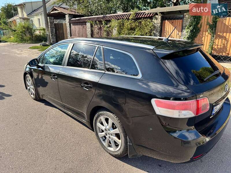 Универсал Toyota Avensis 2009 в Житомире