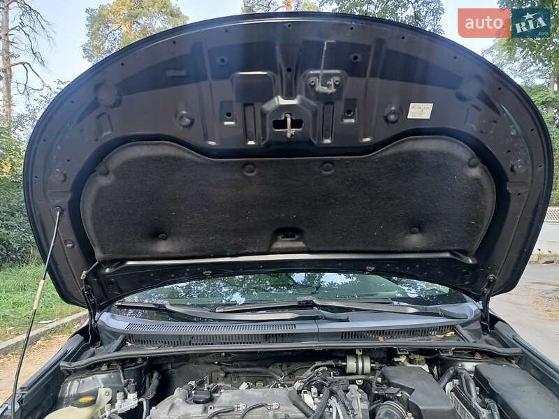 Седан Toyota Avensis 2011 в Василькове