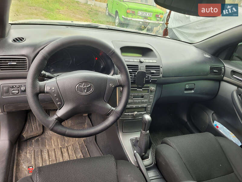Седан Toyota Avensis 2004 в Шептицькому фото 13 Седан Toyota Avensis 2004 в Шептицькому