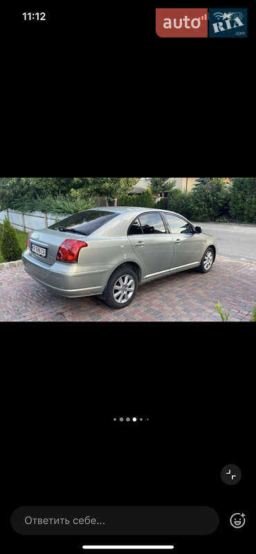 Ліфтбек Toyota Avensis 2005 в Києві