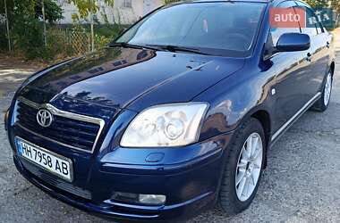 Седан Toyota Avensis 2003 в Білгороді-Дністровському