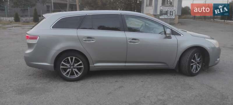 Универсал Toyota Avensis 2008 в Виннице