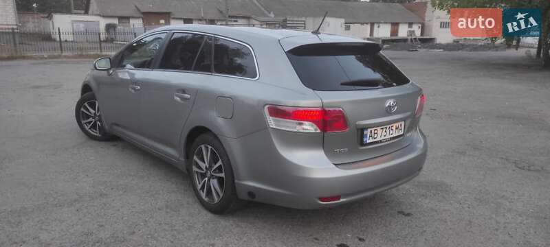 Универсал Toyota Avensis 2008 в Виннице