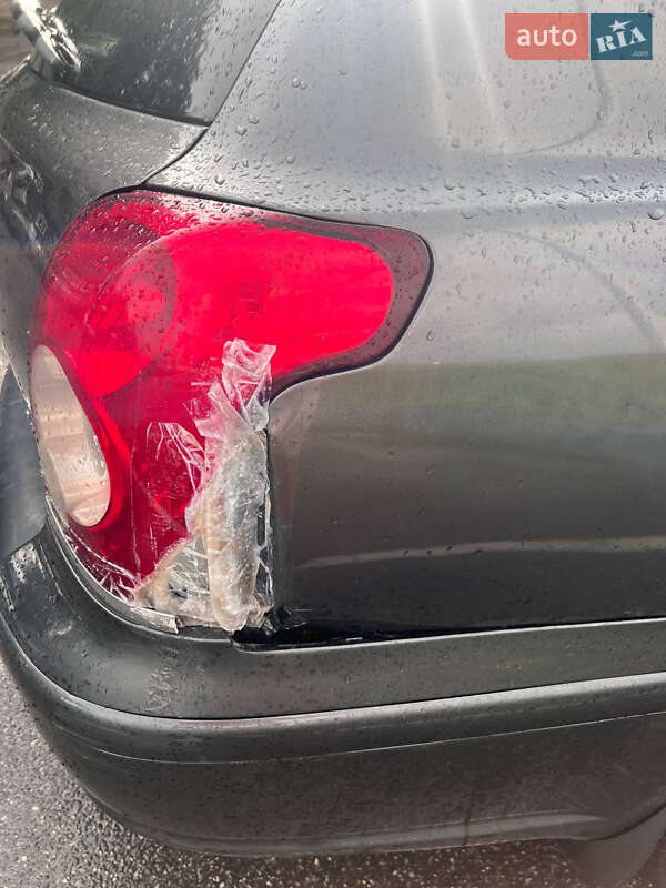 Универсал Toyota Avensis 2007 в Виннице