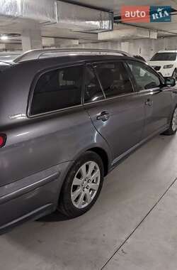 Універсал Toyota Avensis 2008 в Умані
