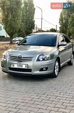 Седан Toyota Avensis 2007 в Одесі
