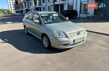 Універсал Toyota Avensis 2004 в Рівному