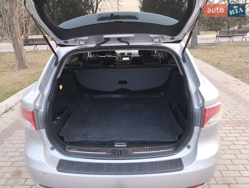 Универсал Toyota Avensis 2008 в Измаиле