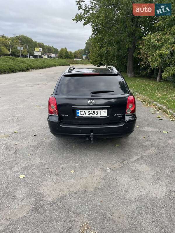 Универсал Toyota Avensis 2007 в Умани