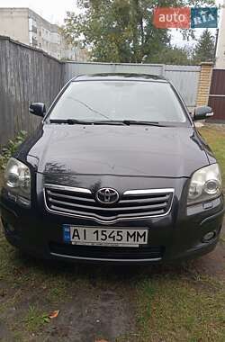 Седан Toyota Avensis 2007 в Вышгороде
