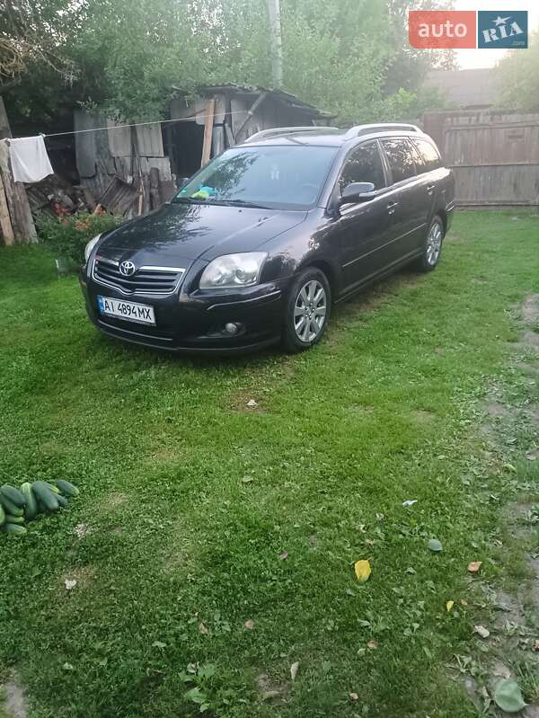 Універсал Toyota Avensis 2008 в Києві