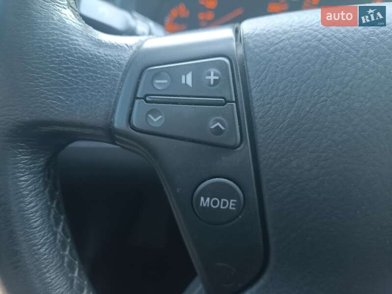 Універсал Toyota Avensis 2008 в Києві