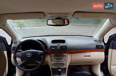 Универсал Toyota Avensis 2003 в 