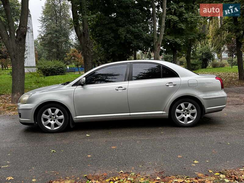 Седан Toyota Avensis 2007 в Киеве