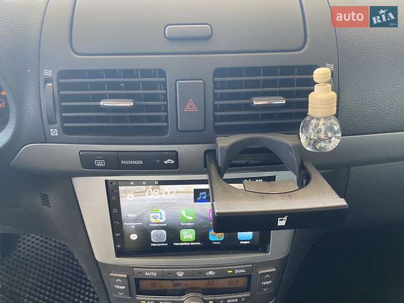 Универсал Toyota Avensis 2006 в Николаеве