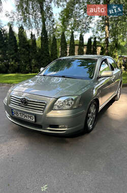 Седан Toyota Avensis 2004 в Вінниці