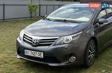Универсал Toyota Avensis 2012 в Яготине