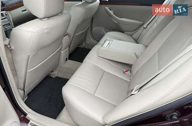 Седан Toyota Avensis 2008 в 